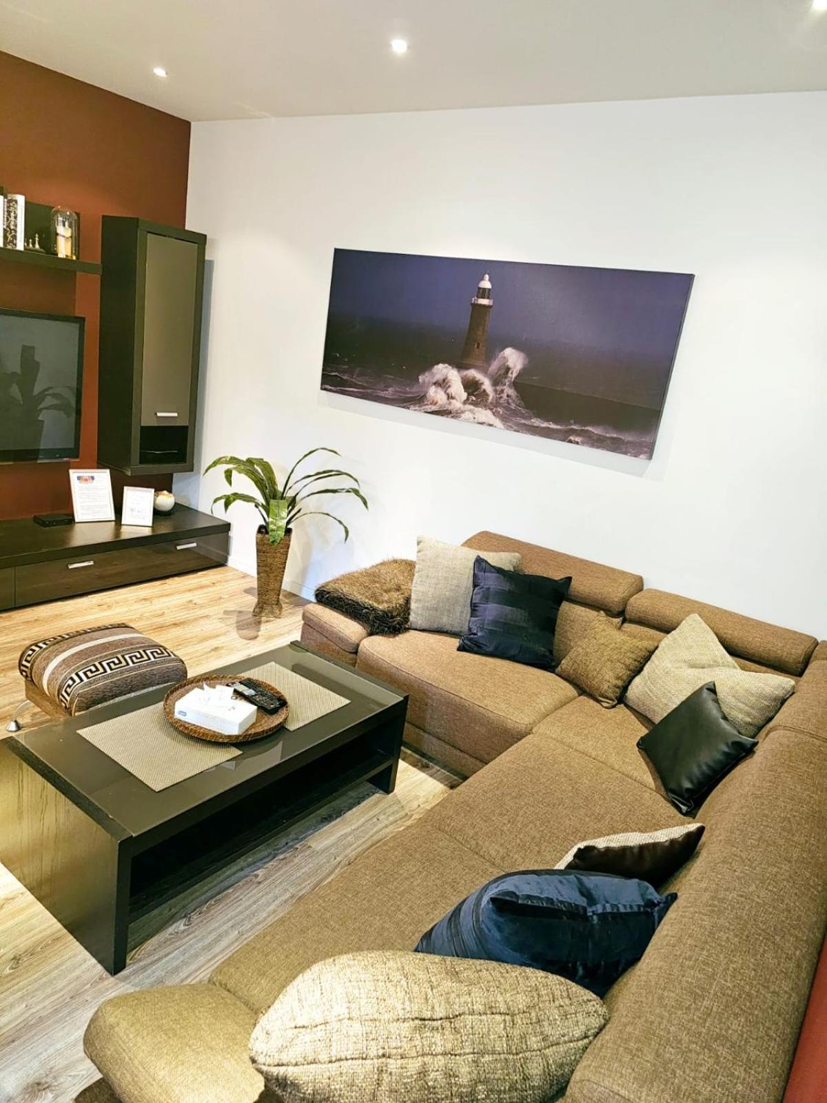 Modern 2 Bedroom Apartment In The City Centre Rīga Exterior foto